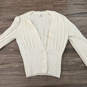 Aritzia Wilfred Plunge Front Cardigan